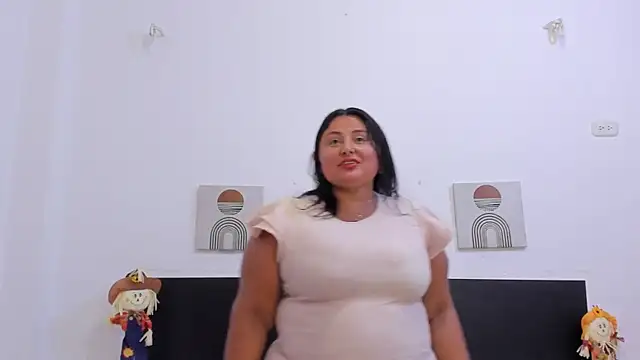 Snapshot of BWW-CINDY11 chatting on November 2025 07:25:01 PM BWW-CINDY11 online show from November 2025 07:25:01 PM