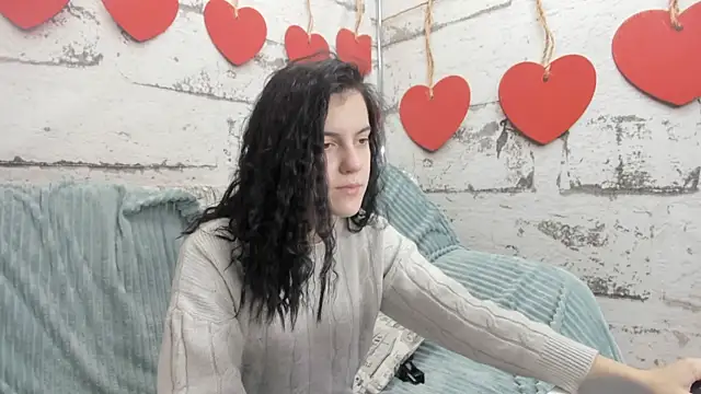 Lovely Audrey online show from November 2025 01:09:02 AM