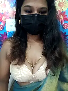 Snapshot of Premalatha_28 chatting on February 2026 05:53:02 PM Premalatha 28 online show from February 2026 05:53:02 PM