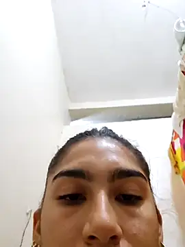 skinnyrox online show from February 2026 02:18:02 AM