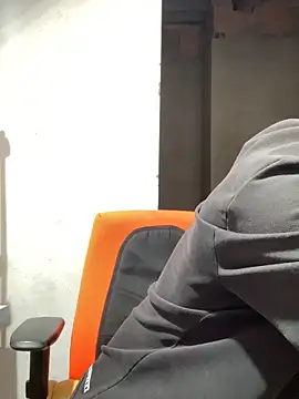 Snapshot of deivonthewater chatting on January 2026 04:40:02 AM deivonthewater online show from January 2026 04:40:02 AM