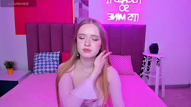 TerriBlossom online show from November 2025 01:44:02 AM