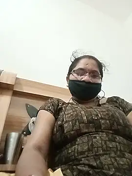 Snapshot of Menka_cut34 chatting on June 2026 03:04:02 PM Menka cut34 online show from June 2026 03:04:02 PM