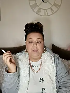 Snapshot of Nova-WiseX chatting on December 2025 02:00:01 PM Nova-WiseX online show from December 2025 02:00:01 PM