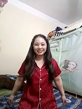 Moon-night222 online show from December 2025 12:47:01 PM