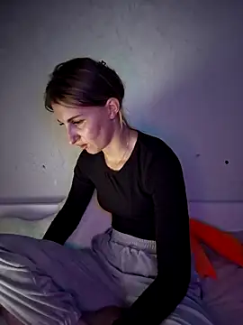 Snapshot of carolinakis_ chatting on February 2026 08:32:02 PM carolinakis online show from February 2026 08:32:02 PM