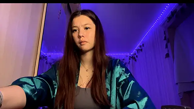 CutieSlim online show from November 2025 09:08:01 AM