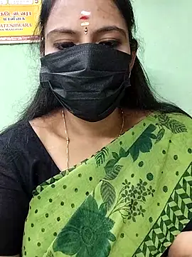 Queen-Neha online show from November 2025 06:18:01 PM