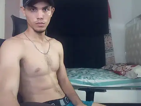 Snapshot of MischievousDuo chatting on November 2025 06:56:02 AM MischievousDuo online show from November 2025 06:56:02 AM