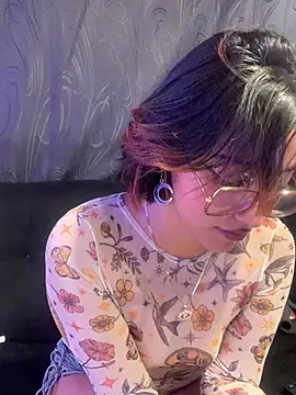 Snapshot of LilithMonette chatting on February 2026 02:26:01 AM LilithMonette online show from February 2026 02:26:01 AM