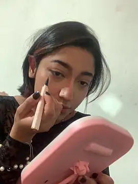 Snapshot of LilithMonette chatting on February 2026 01:12:01 AM LilithMonette online show from February 2026 01:12:01 AM