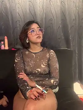 Snapshot of LilithMonette chatting on February 2026 01:24:02 AM LilithMonette online show from February 2026 01:24:02 AM