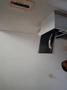 Snapshot of CLARO123F chatting on December 2025 09:54:01 PM CLARO123F online show from December 2025 09:54:01 PM