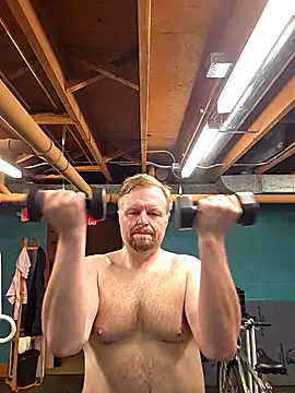 Snapshot of TheOneDonShaun chatting on April 2026 12:32:01 AM TheOneDonShaun online show from April 2026 12:32:01 AM