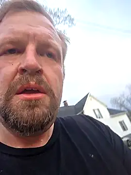 Snapshot of TheOneDonShaun chatting on April 2026 12:16:02 AM TheOneDonShaun online show from April 2026 12:16:02 AM