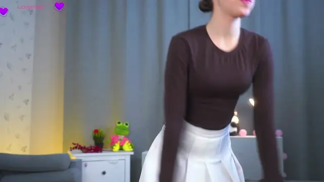 Snapshot of SanjuanitaNaser chatting on November 2025 01:00:02 PM SanjuanitaNaser online show from November 2025 01:00:02 PM