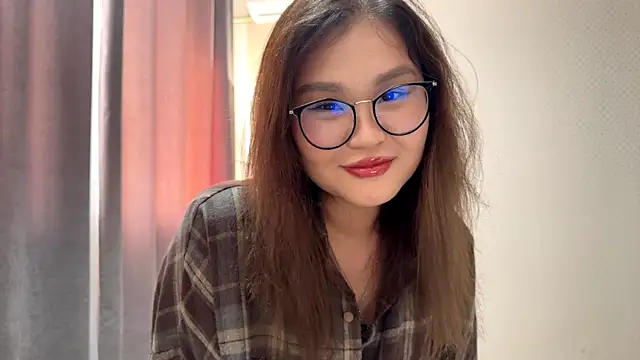 HoneyKitsu online show from November 2025 08:35:02 AM