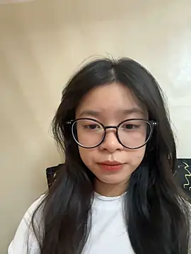 Snapshot of mau155_ chatting on November 2025 04:11:02 AM mau155 online show from November 2025 04:11:02 AM