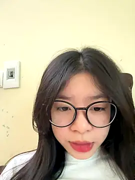 Snapshot of mau155_ chatting on November 2025 02:43:02 AM mau155 online show from November 2025 02:43:02 AM