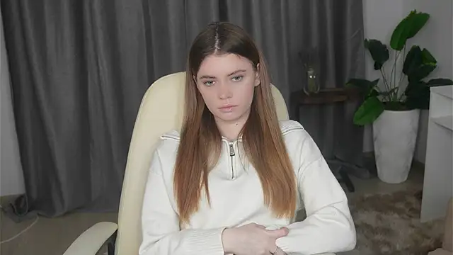 AngelesBenitz online show from November 2025 02:21:01 PM