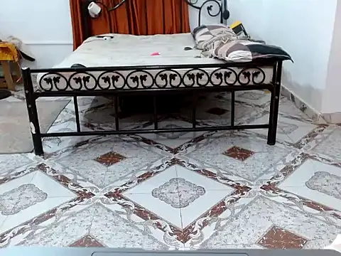 raveena hot online show from January 2026 02:21:02 PM