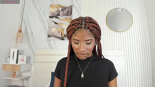 Afro Luna online show from December 2025 11:37:02 AM