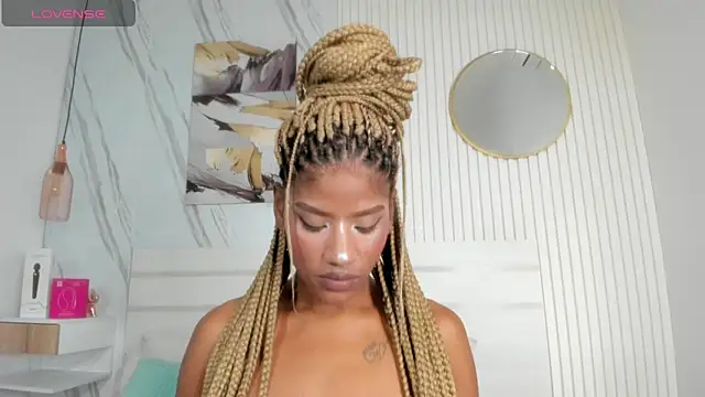 Afro Luna online show from June 2026 11:23:01 AM