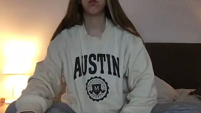 Martimartinaxx online show from March 2026 04:46:01 PM