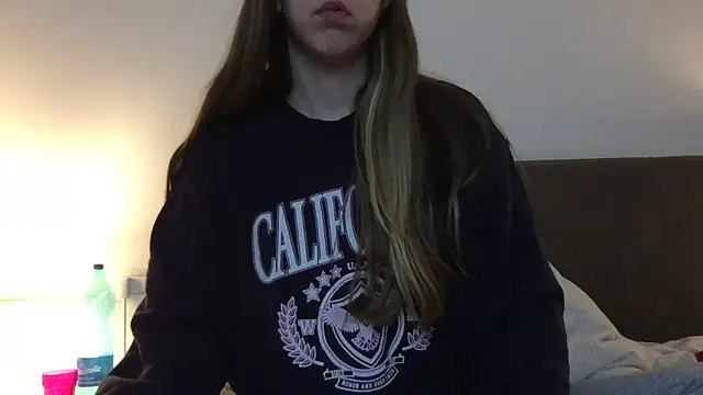 Martimartinaxx online show from March 2026 08:14:02 PM