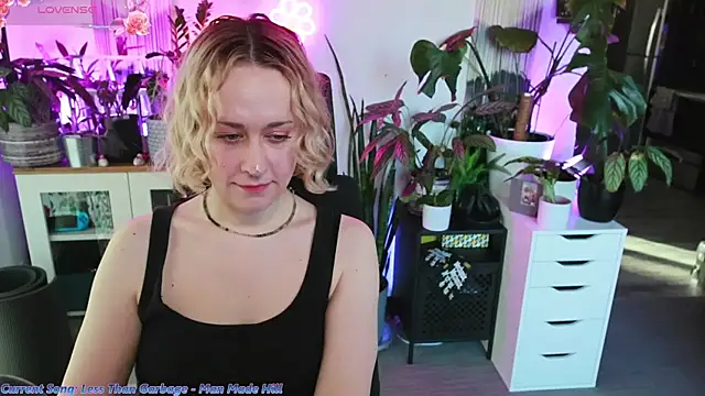 Snapshot of xzoeyryanx chatting on January 2026 06:44:02 PM xzoeyryanx online show from January 2026 06:44:02 PM