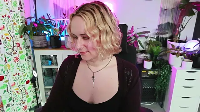 Snapshot of xzoeyryanx chatting on February 2026 07:15:02 PM xzoeyryanx online show from February 2026 07:15:02 PM