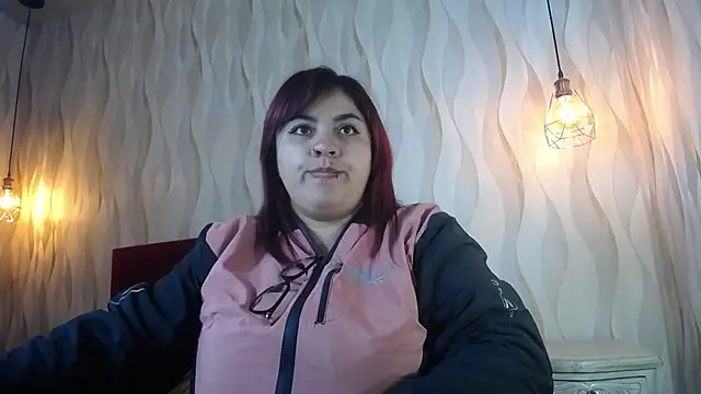 danna garza online show from November 2025 04:15:01 AM