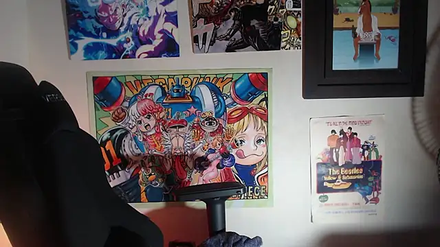 LuciferSantoryu online show from February 2026 01:11:01 PM