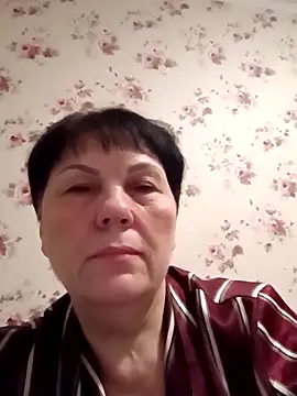 Snapshot of OliviaaSkyy chatting on December 2025 10:37:02 PM OliviaaSkyy online show from December 2025 10:37:02 PM