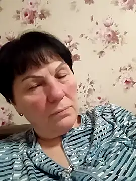 Snapshot of OliviaaSkyy chatting on December 2025 05:17:01 PM OliviaaSkyy online show from December 2025 05:17:01 PM