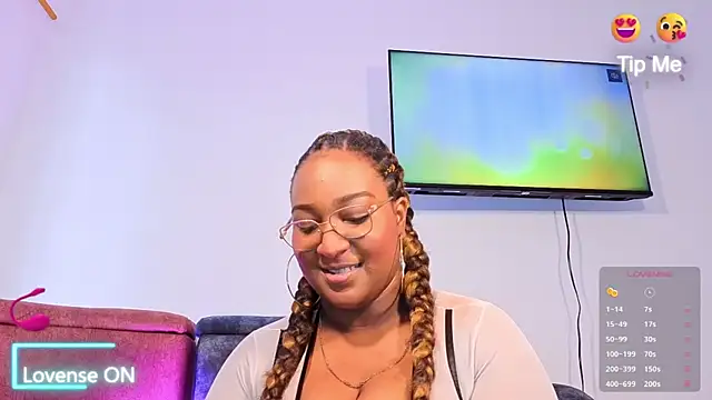 IssaNoirr online show from January 2026 03:17:01 PM