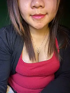 Snapshot of Sunset-yll chatting on February 2026 02:08:02 AM Sunset-yll online show from February 2026 02:08:02 AM