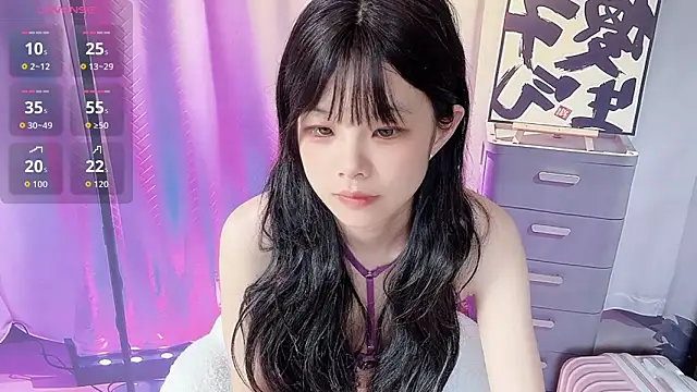 bunny-- online show from December 2025 06:44:01 AM