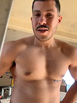 Snapshot of DARG_17 chatting on November 2025 09:52:02 PM DARG 17 online show from November 2025 09:52:02 PM