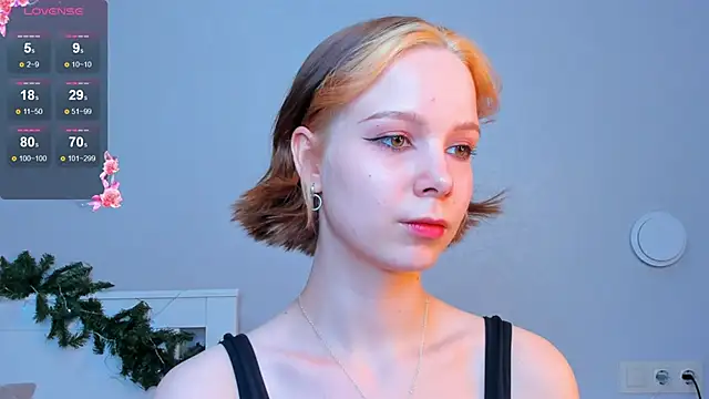 UmbraVelour online show from January 2026 02:08:01 PM