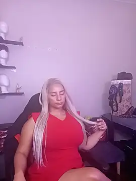 LaReineCleo online show from July 2026 11:05:02 AM