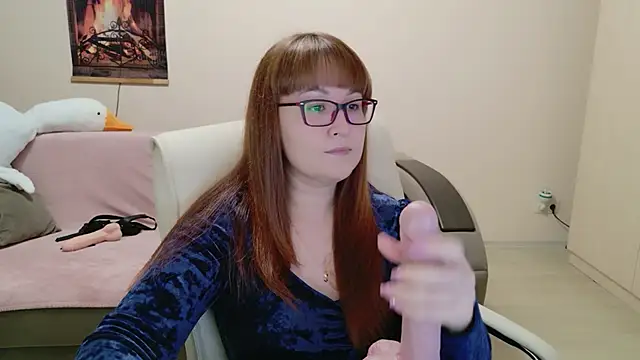 Foxy-lady online show from November 2025 08:12:01 PM