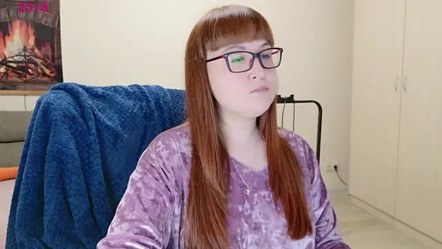 Foxy-lady online show from April 2026 10:50:02 AM