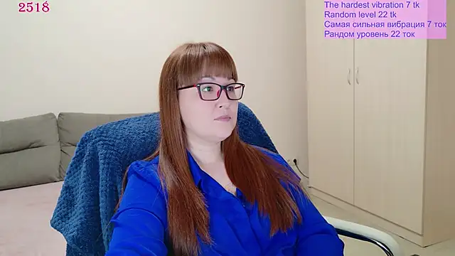 Snapshot of Foxy-lady chatting on May 2026 05:31:01 PM Foxy-lady online show from May 2026 05:31:01 PM