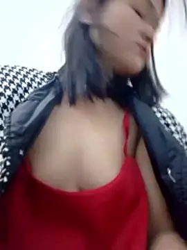 PamPii2x online show from January 2026 10:12:02 PM