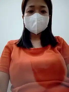 PamPii2x online show from April 2026 09:40:02 PM