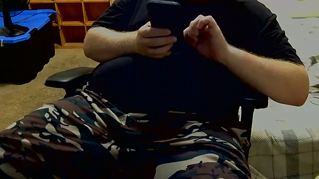Snapshot of DADDYSOTHICK chatting on August 2026 09:34:01 AM DADDYSOTHICK online show from August 2026 09:34:01 AM