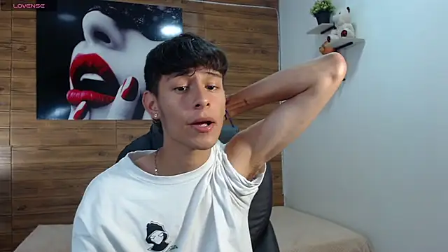 DraxBlade09 online show from November 2025 03:12:02 PM