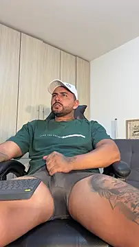 Snapshot of david10kc chatting on November 2025 03:20:01 AM david10kc online show from November 2025 03:20:01 AM