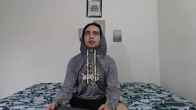 Snapshot of Jave_rave chatting on June 2026 12:19:01 PM Jave rave online show from June 2026 12:19:01 PM